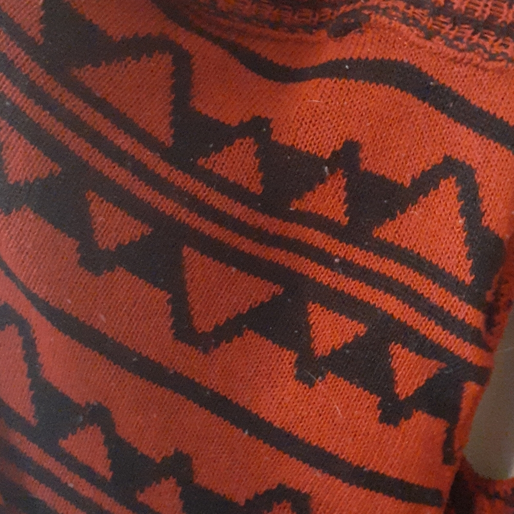 Large red & black cardigan - Picture 7 of 7